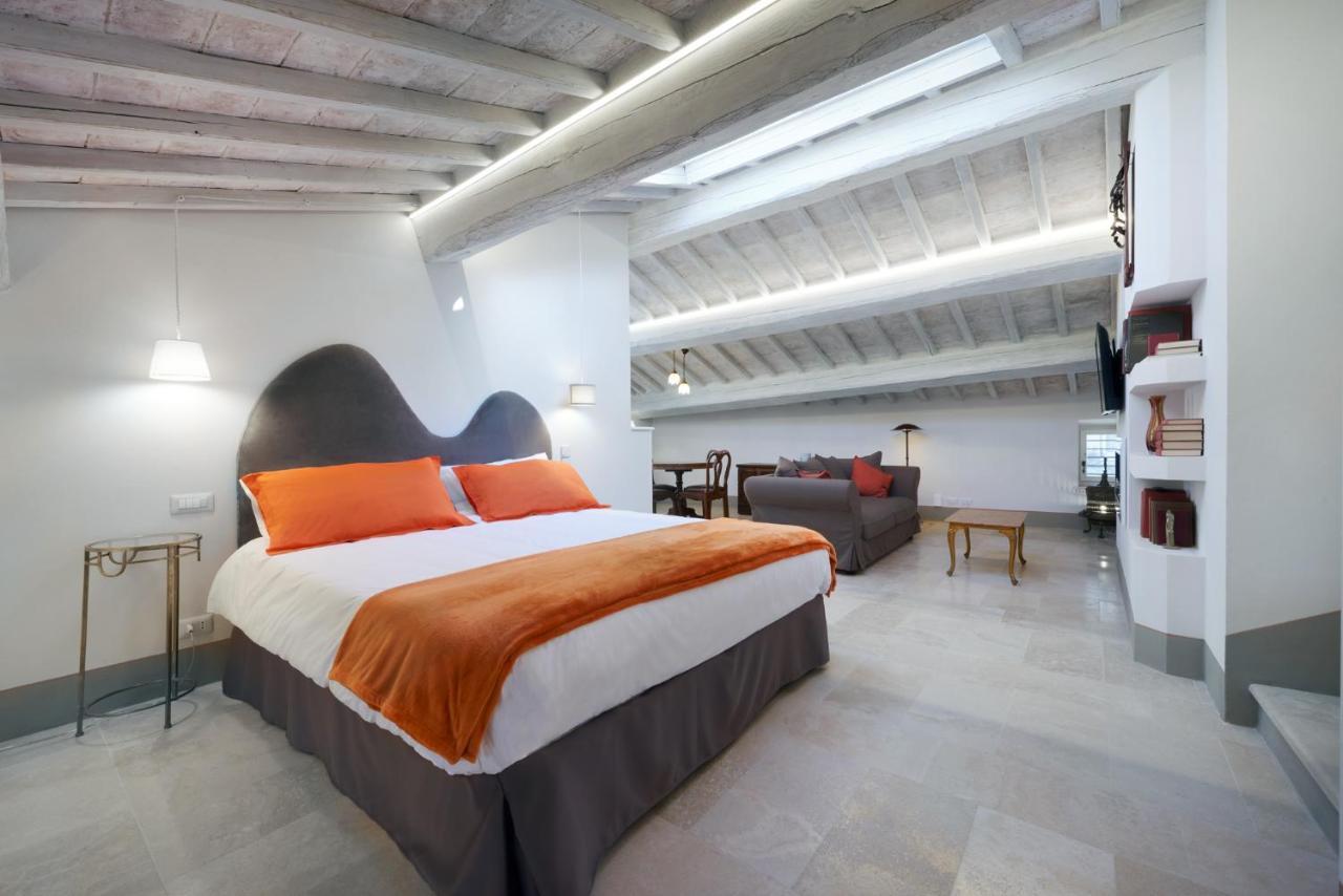 Palazzo Pio III - Residenza D'Epoca Bed & Breakfast Sarteano Ngoại thất bức ảnh