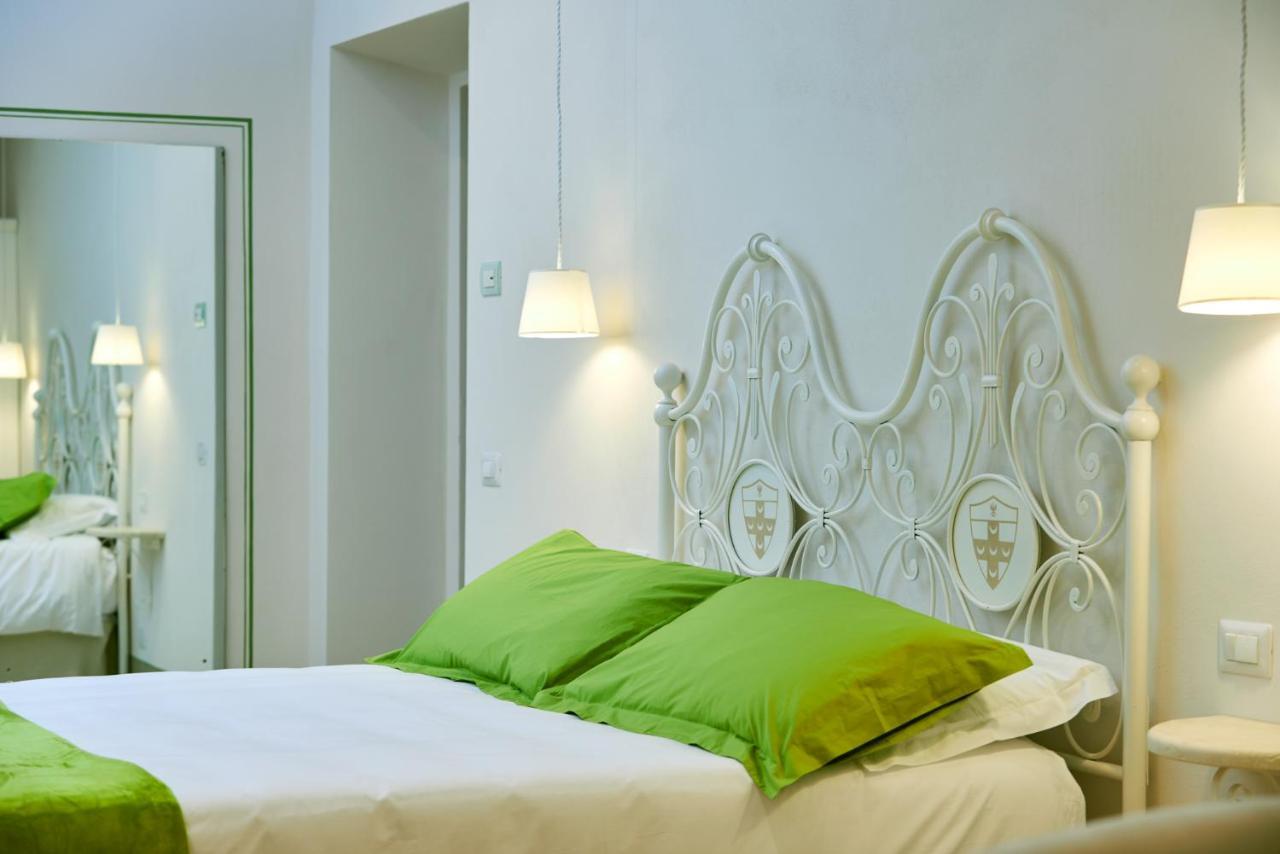 Palazzo Pio III - Residenza D'Epoca Bed & Breakfast Sarteano Ngoại thất bức ảnh