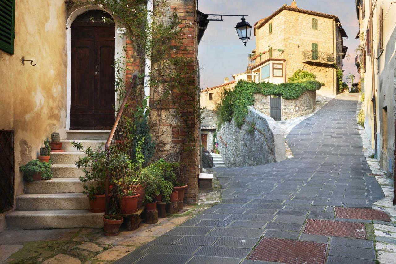 Palazzo Pio III - Residenza D'Epoca Bed & Breakfast Sarteano Ngoại thất bức ảnh